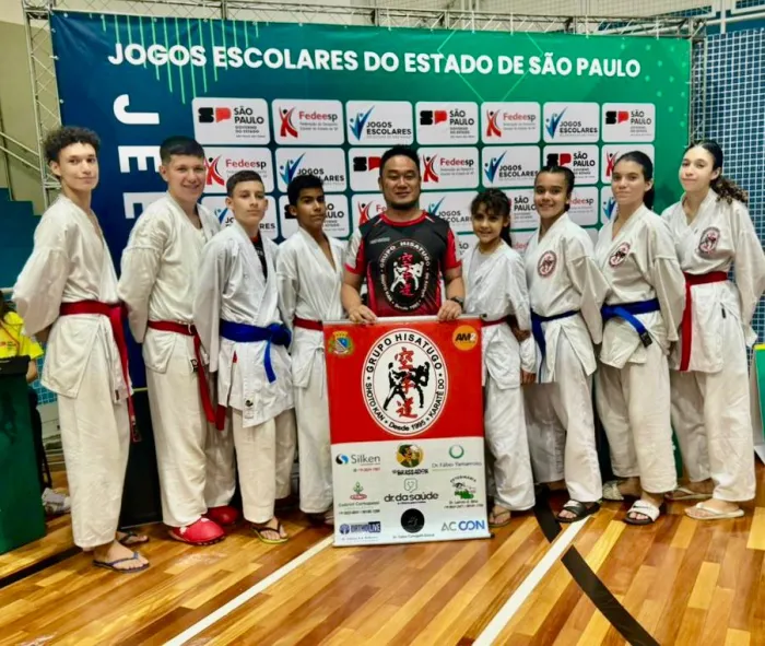 Karatê de Araçatuba traz medalhas dos Jogos Escolares do Estado de SP