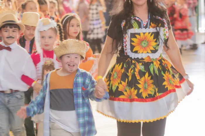 Festa Junina do Caic-UEPG reúne cerca de 4500 pessoas