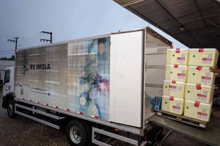 Estado inicia distribuição de vacinas contra dengue