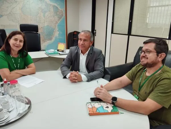 No Incra , vereador pede criação de um calendário com ordem cronológica das atividades da agenda ambiental do Assentamento Jonas Pinheiro