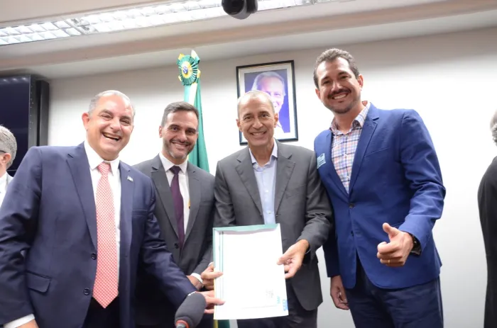 Prefeito Miguel Vaz protocola Manifestação de Interesse para implantação de ZPE em Lucas do Rio Verde