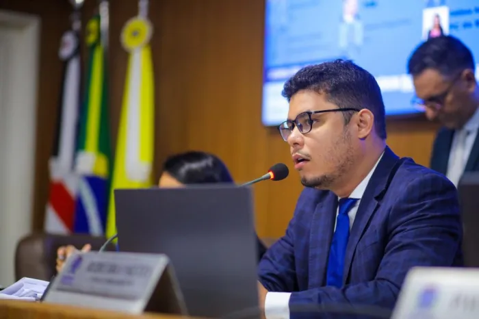 Ribeiro Neto quer livre acesso de entidades de proteção animal a centros de zoonoses
