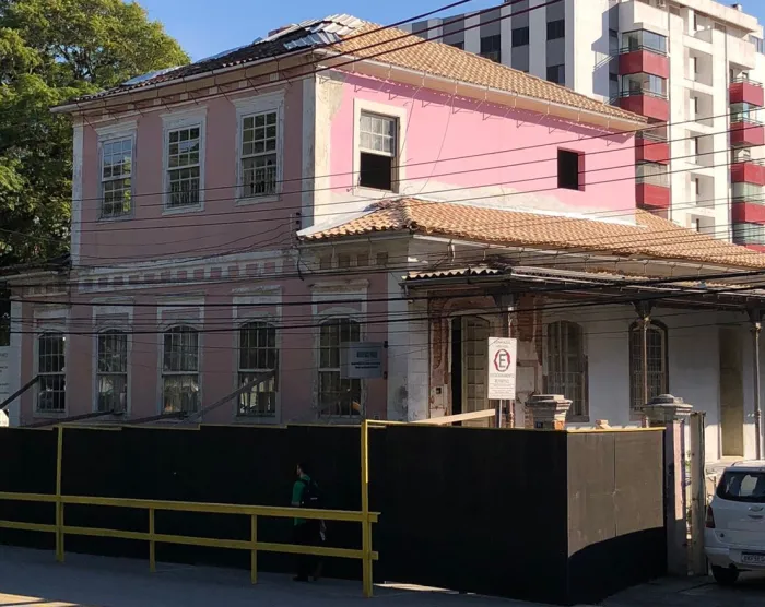 Restauro de prédio histórico de instituto da Udesc Faed na Capital será concluído em dezembro