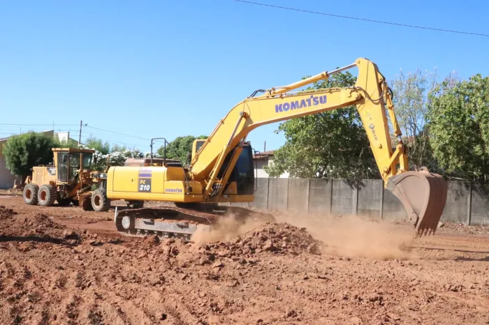 Prefeitura de Gurupi inicia obras de pavimentação asfáltica no Residencial Daniela e intensifica frentes de recapeamento nos bairros