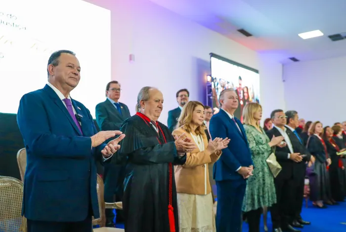 Governador Carlos Brandão participa da solenidade de posse do novo procurador-geral de Justiça do MPMA