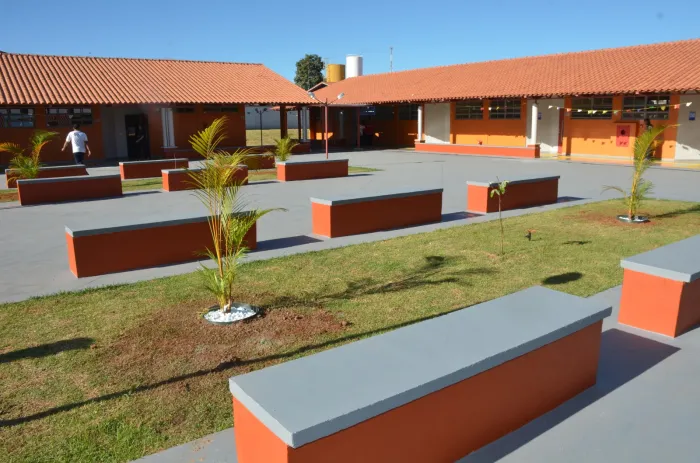 Escolas entregues à população do Entorno do DF: qualidade da estrutura impulsiona resultados pedagógicos (Fotos: Seduc-GO e Secom-GO)