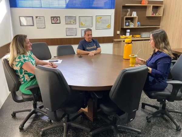 Vereador destinará emenda para instalação de um novo sistema de aquecimento para a piscina do CCI