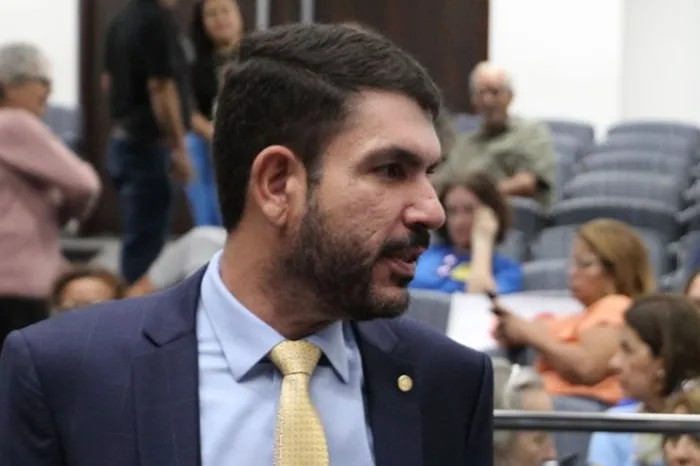 Deputado Jamilson solicita adequações em prédio da Energisa em Angélica-MS