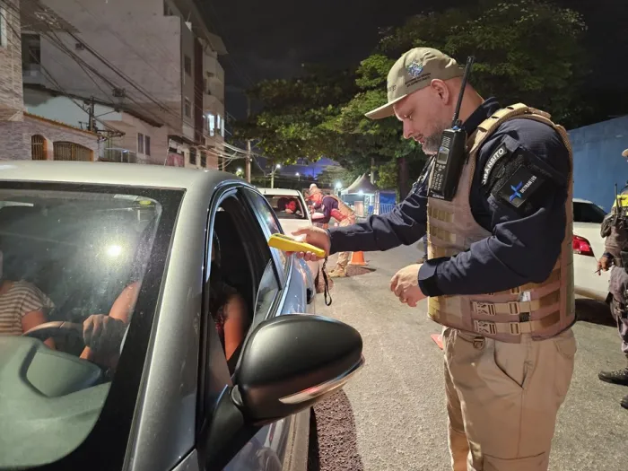 Detran|ES alerta para risco da mistura bebida e direção no aniversário da Lei Seca