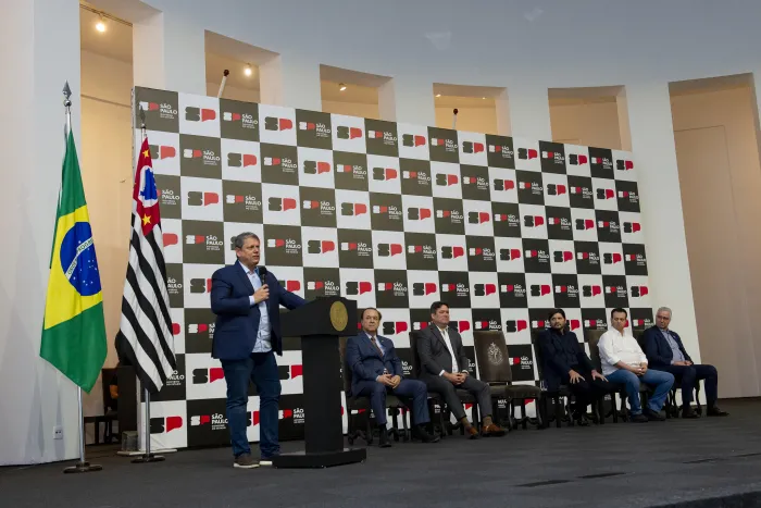Governador Tarcísio de Freitas autoriza repasse imediato e em parcela única de recursos de programa de incentivo à gestão municipal