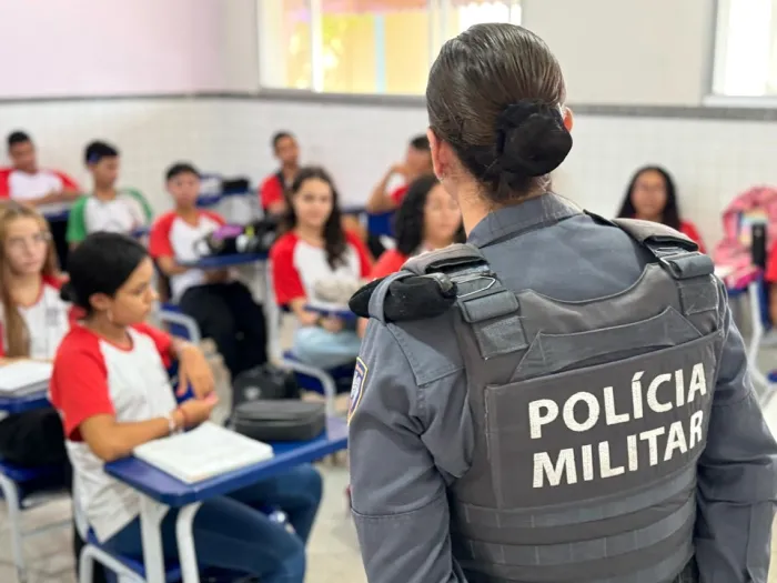 Criando um ambiente educacional mais seguro: A Companhia Independente de Polícia Escolar da PMES