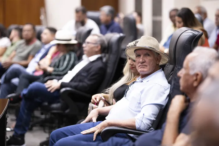 Audiência pública discute a venda dos imóveis da Empaer