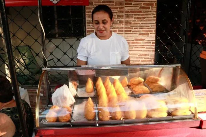 Crédito Rosa: empreendedoras parintinenses impulsionam seus negócios durante o Festival