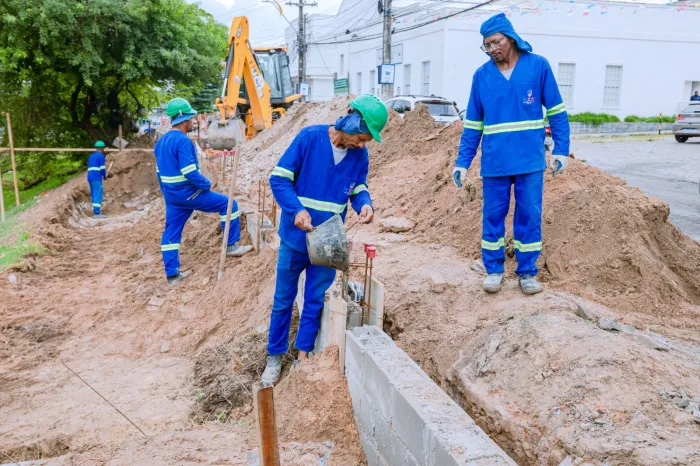 Obras da Avenida Eixo Urbano Central seguem avançando