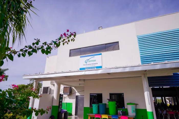 UAB/IFMT segue com inscrições abertas para curso em Educação de Surdos