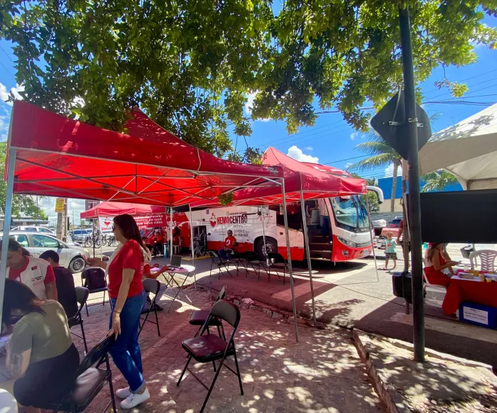 Unidade móvel do Hemocentro realiza coleta de sangue nos bairros de Tambiá e Aeroclube nesta sexta-feira