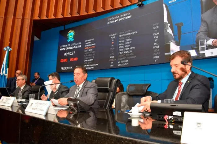 Ordem do Dia: Alteração nas disposições constitucionais é aprovada em 1ª