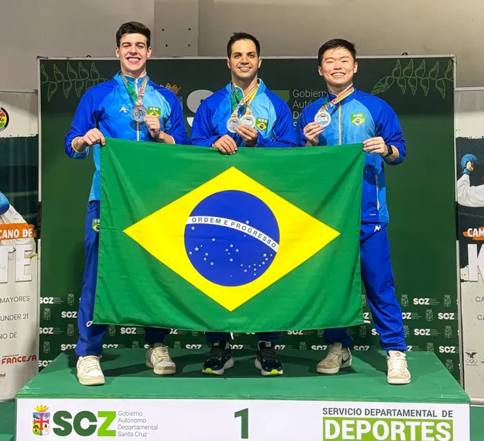 Capixaba se sagra campeão sul-americano de karatê por equipe