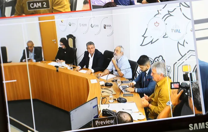 Deputados vão elaborar projeto de lei para estadualizar rodovias em MT