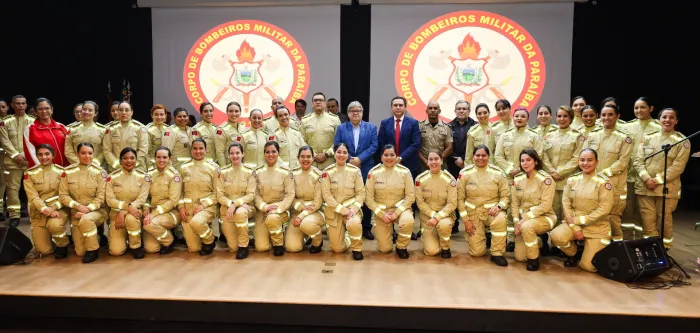 João Azevêdo promove 138 oficiais do Corpo de Bombeiros e destaca investimentos na Segurança Pública da Paraíba