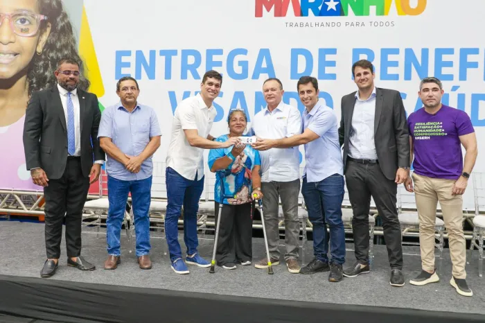 Governo do Maranhão beneficia mais de 4 mil pessoas com entrega de óculos de grau em São Luís