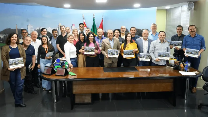 Contratações, consumo e tecnologia crescem em 2023