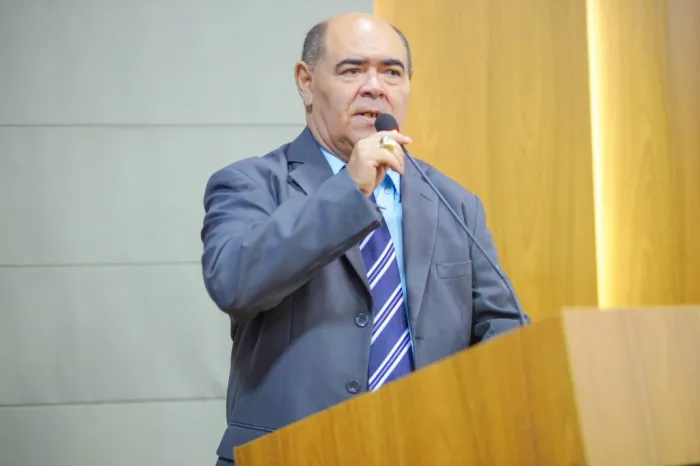 Astro de Ogum cobra votação da LDO