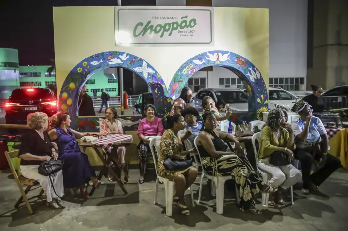 Exposição “Imersão Cuiabá Digoreste” reúne personalidades da cuiabania na ALMT