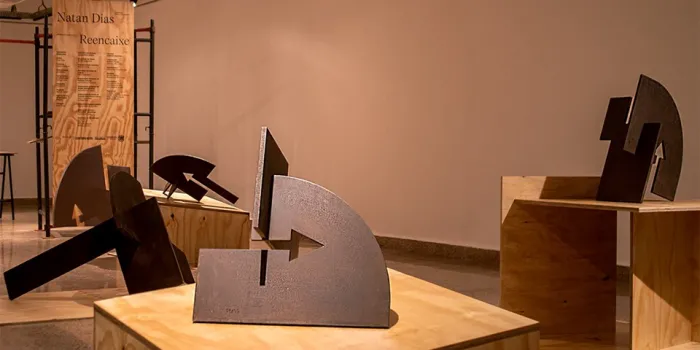 Galeria Homero Massena lança catálogo da exposição ‘Reencaixe’