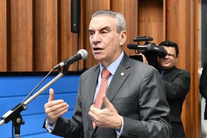Projeto de Paulo Corrêa garante 2ª via gratuita de RG para pessoas em situação de rua