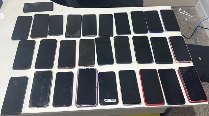 Polícia Civil entrega 47 celulares recuperados em Parnaíba nesta quinta-feira (11)