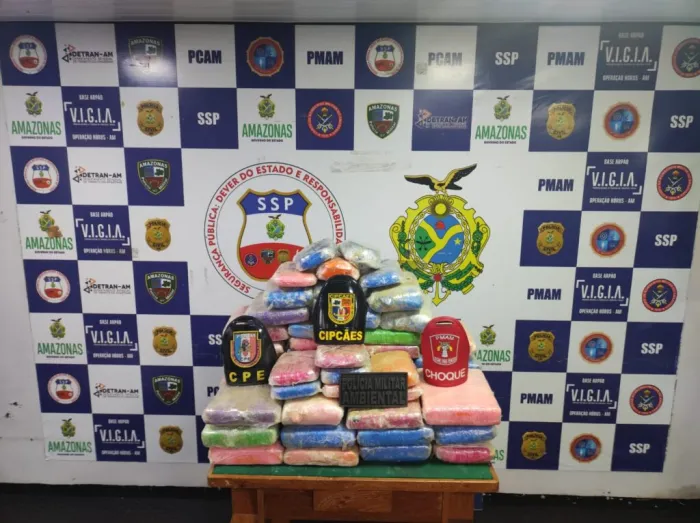 Base Arpão 1: Cão de faro localiza drogas avaliadas em mais de R$2,6 milhões em Coari