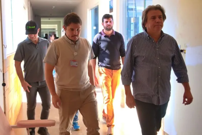 Deputado Caravina visita Anaurilândia e anuncia recursos para saúde
