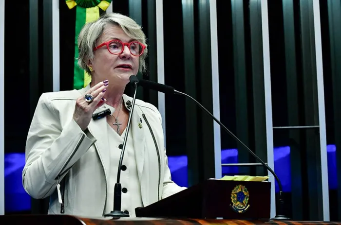 Margareth Buzetti manifesta preocupação com sensação de insegurança no país