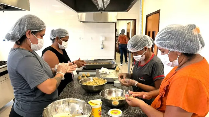 Escola de Gastronomia abre 30 vagas para oficina de doces e salgados de milho