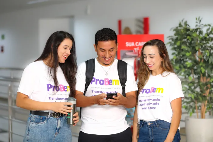 A renovação é um dos requisitos obrigatórios para a permanência do bolsista no programa no próximo semestre (Foto: Aline Cabral)