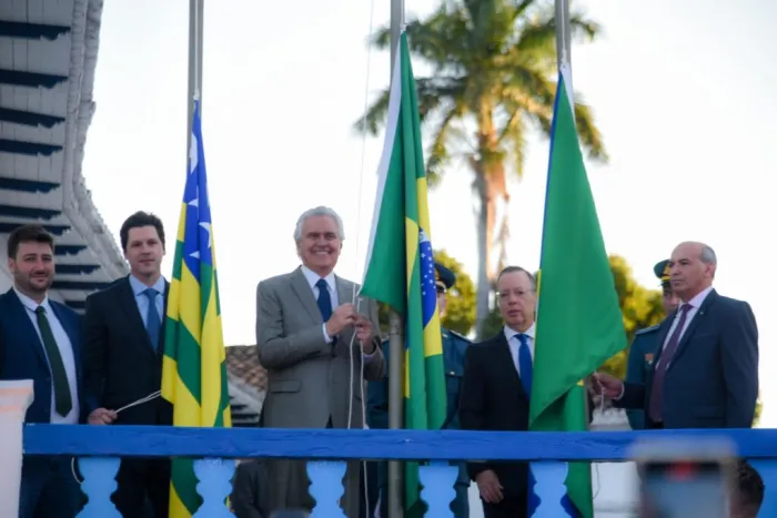 Na transferência da capital para a cidade de Goiás, Caiado fala em redobrar o trabalho pelo desenvolvimento do estado (Fotos: Hegon Corrêa e Romullo Carvalho)