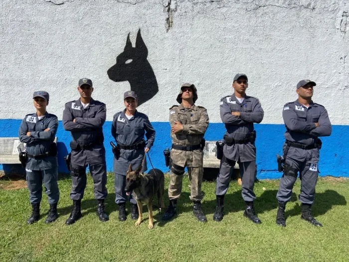 Batalhão de Ações com Cães realiza instrução de ingresso para novos integrantes