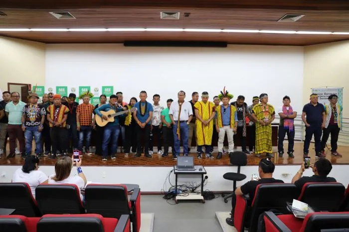 Educação realiza formação continuada intercultural indígena em Rio Branco