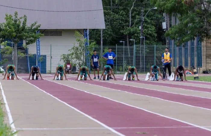 Campeonato Estadual de Atletismo Sub-18 reúne competidores na Ufes