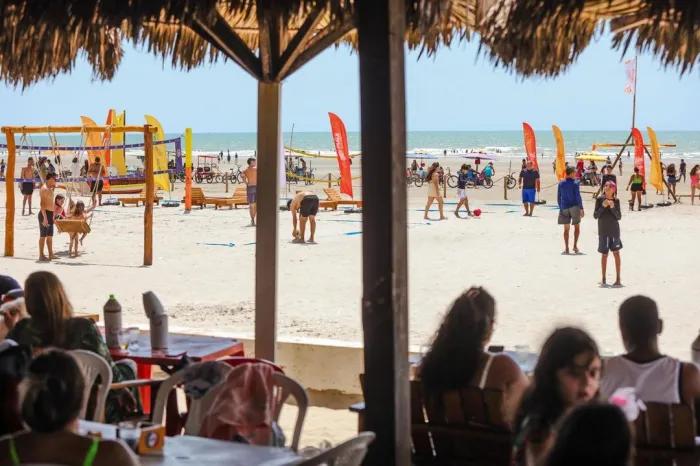 Projeto “Piauí, Seu Destino de Verão” encanta turistas no litoral nas férias de julho