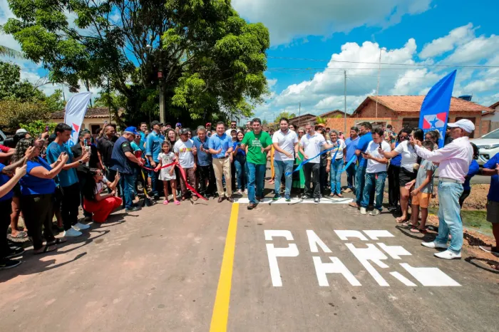 Rua Augusto Alves recebe obra de asfaltamento em Santa Izabel do Pará