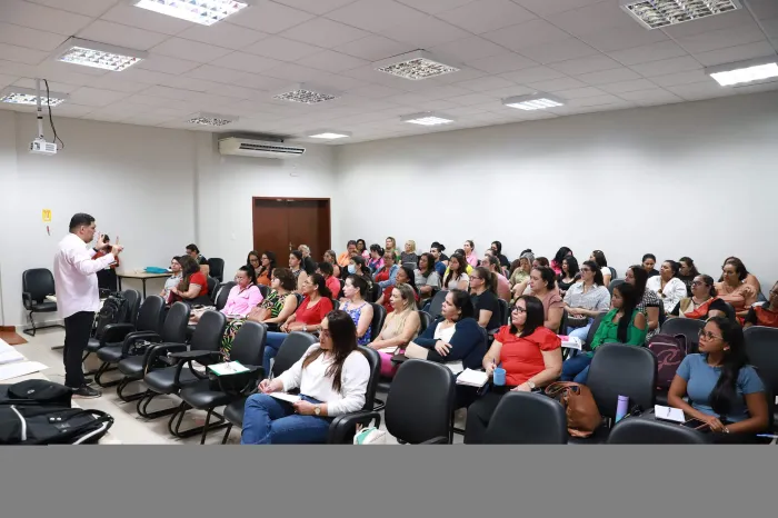 Educação do Estado promove formação continuada para professores do Atendimento Educacional Especializado