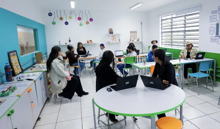 São nove cursos disponíveis no ensino técnico: administração, agronegócio, ciência de dados, desenvolvimento de sistemas, enfermagem, farmácia, hospedagem, logística e vendas