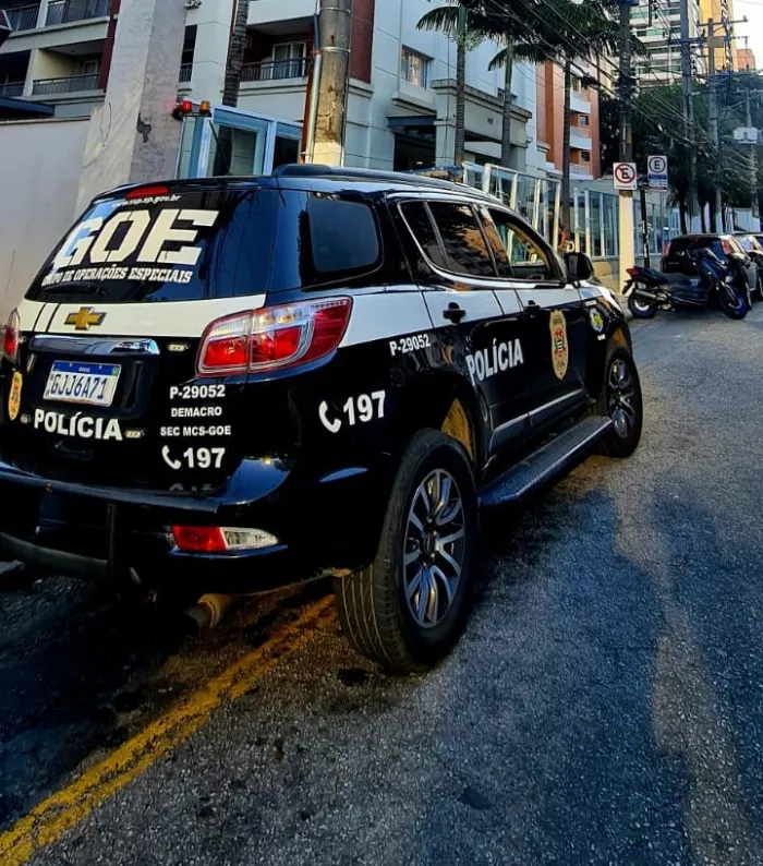 Aproximadamente 400 policiais estão nas ruas das cidades