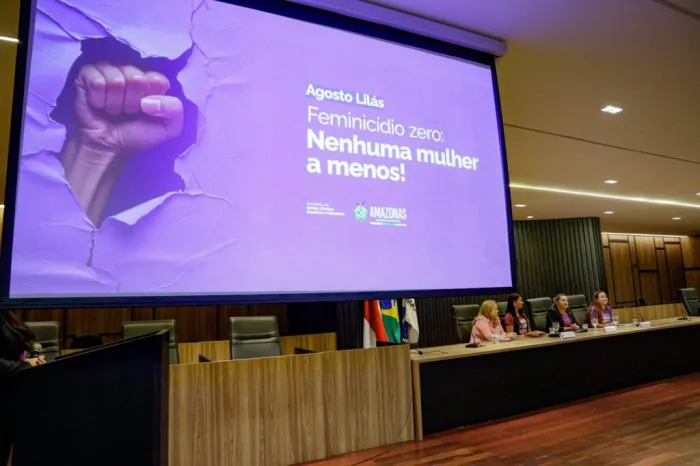 Para celebrar 18 anos da Lei Maria da Penha, Sejusc apresenta ações para o mês de combate à violência contra mulher