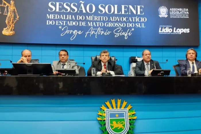 Guardiões da justiça, advogados são homenageados pela Assembleia Legislativa