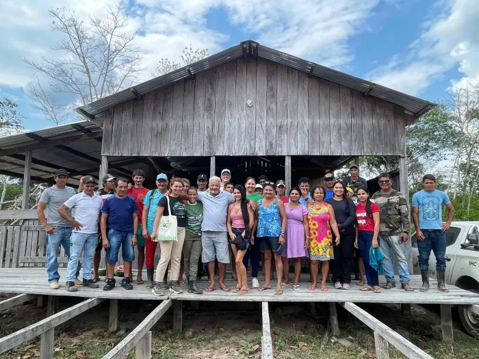 Equipe técnica conhece potencial produtivo do feijão, de baixo carbono, na Reserva Extrativista Chico Mendes