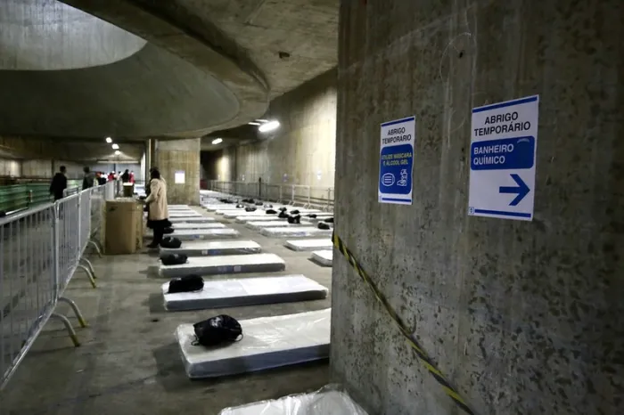 Abrigo na estação Pedro II será equipado com colchões e cobertores e terá oferta de jantar