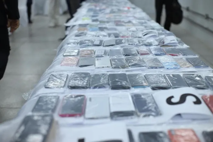 Secretaria da Segurança convoca mais de 270 pessoas para restituição de celulares em Teresina